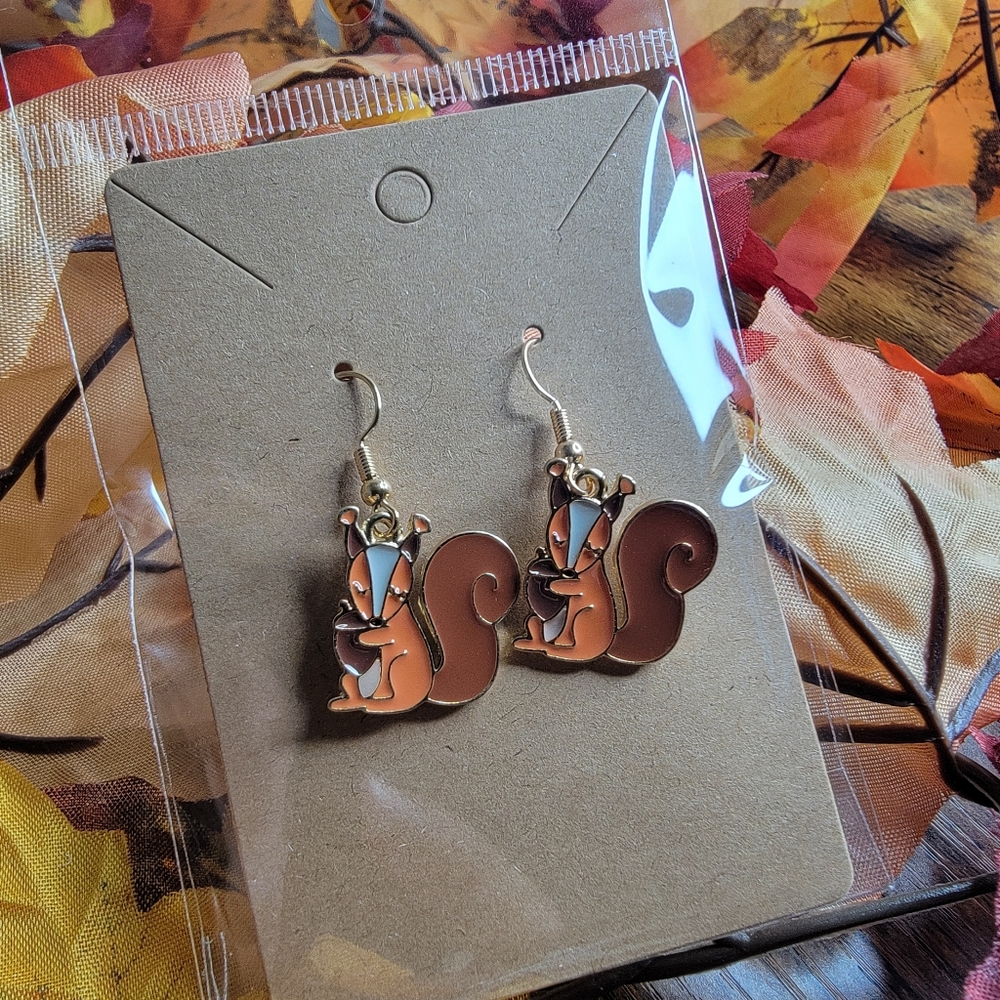 🍁8 Final!! Cute Squirrel Earrings